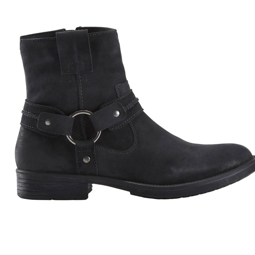 Earth Ash Everglades Black Leather Harness Moto Ankle Booties